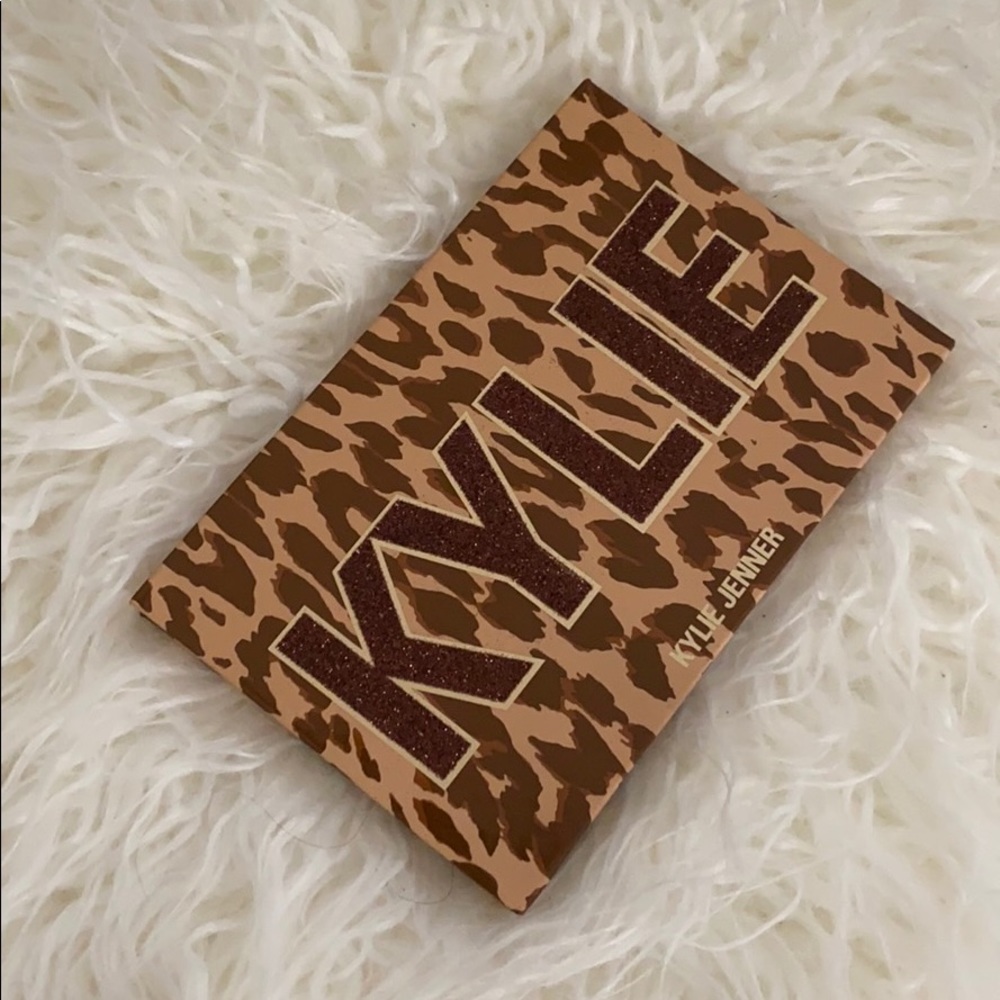 Born to be Wild Eyeshadow Palette